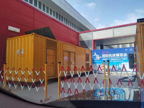 九所镇出租发电机-柴油发电机和汽油发电机哪个更好一些？