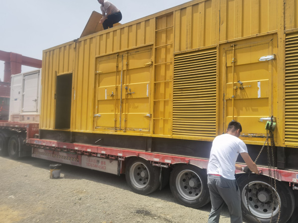 九所镇发电机出租100KW发电机需要什么规格的电缆线?